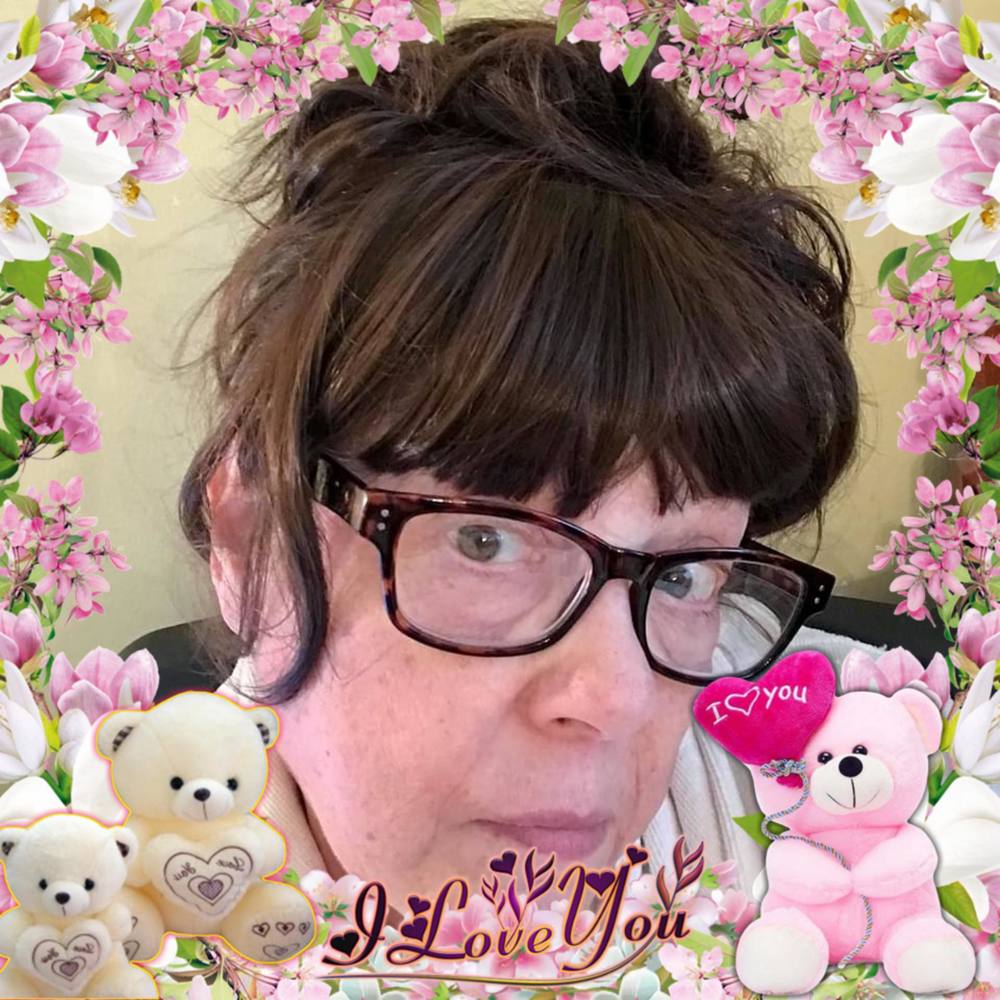 Meet your Posher, Myra